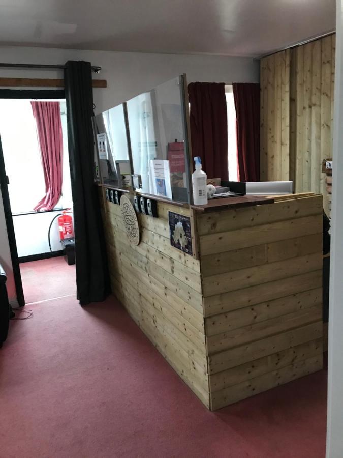 Finn Mccools Giants Causeway Hostel Bushmills Exteriér fotografie
