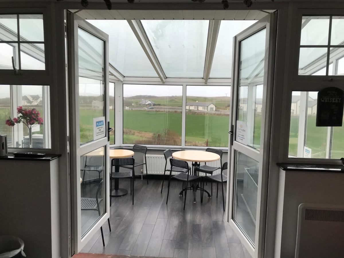 Finn Mccools Giants Causeway Hostel Bushmills Exteriér fotografie